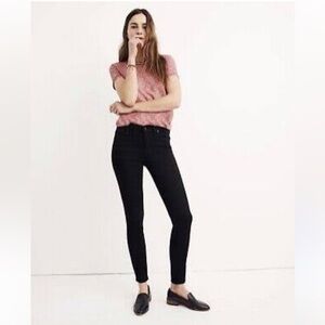 Madewell black 8” skinny black jeans. Size 32. Style G7683